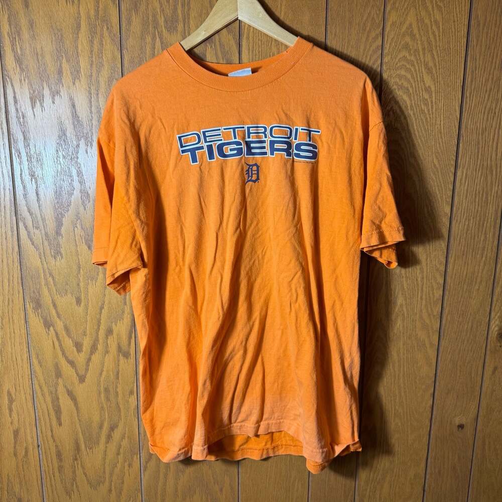 Lee Sport Detroit Tigers MLB Graphic T-Shirt Orange Size XL 2007